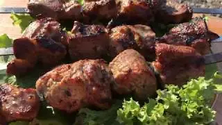 Сочный шашлык в луково-айранном маринаде