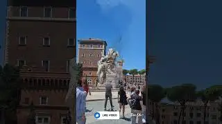 Площадь Венеции в Риме.  Пьяццо Венеция. 