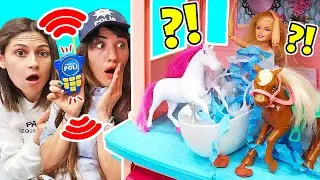 Ayşe ve Ümit ile oyun videoları! Barbie Oyuncak bebeğin banyosuna atlar giriyor!