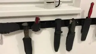 Custom steel knife holder for 20 pcs of knives (držák na nože pro 20 ks nožů)