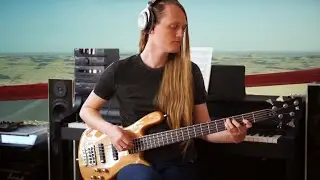 Grimes - Go ft. Blood Diamonds (Bass Cover)