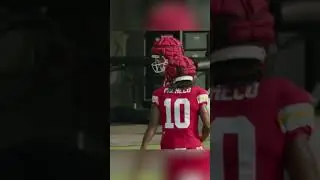 Isiah Pacheco Coaches Louis Rees-Zammit On Playing Running Back At Chiefs Camp #nfl #nflshorts