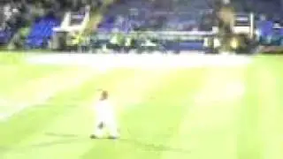 Lofty the Lion's daft dancing