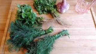 Грузинский соус из кинзы
