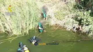La Guardia Civil localiza en el río el arma del tiroteo que acabó con dos muertos en Carmona