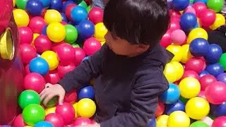 Ball Pit