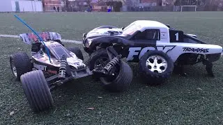 Traxxas Slash and bandit monster trucks