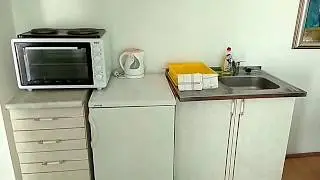 Studio A1 kitchenette