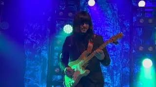 Khruangbin | August 10 / Bam Bam Medley (Live)