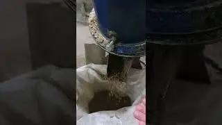 Гранулятор Соловей-2 для комбикорма.