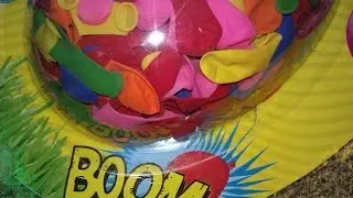 Try with children water bombs , many joys , cheap and fun !