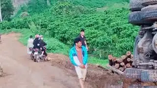 Tsheb ntog ngob đab sa nawb txaug tshai heev nawb