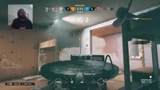 Durmiendo en los laureles una tachanka me encontré
