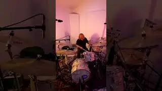 Tal Bergman | Do It #drums #drumming #drummer #groove #recordingstudio 😎👍