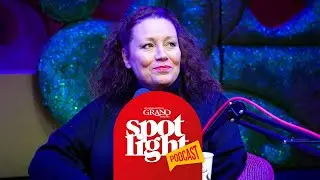 Spotlight Podcast | Niki Colwell Evans - Panto Special