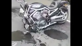 Crashed!! Harley Davidson V-Rod vs Mazda CX-5. What An Accident!