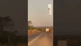 Estrada nova, ao som de   Oswaldo Montenegro.