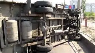 Волгоград авария 10 утра ул. Кропоткина (дамба)
