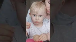 Настали те дни, когда мне помогает моя малышка❤🌺🌺🌺