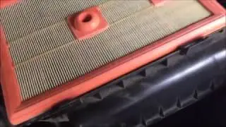Замена воздушного фильтра Skoda Rapid