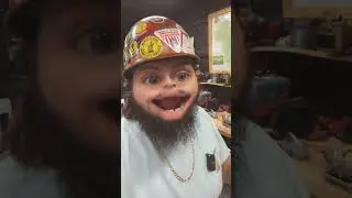 Ricky ain’t worried about getting robbed! 
