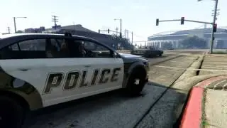 GTA 5 Cops On Patrol