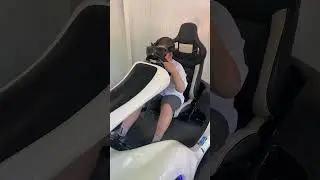Я на VR гонке!