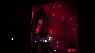 Sidewalks and Skeletons - XXX [Live]