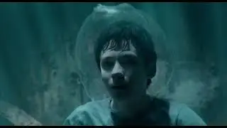 Эмма наполняет затонувший корабль воздухом Дом странных детей