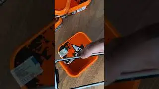 Blackburn не обманули:) насыщенный йогурт с черникой:)