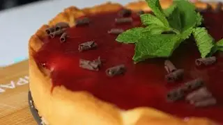 Французский тарт с клубничным пюре