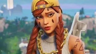 I played a battle royale and didn’t get that far ( please help me 😔😔) @G-money_YT