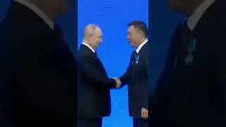 Орден Почета президенту Кыргызстана .