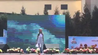 07.05.2015 Катюша Ким выступает в меге! (Алматы)