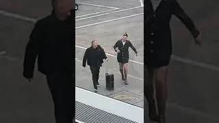 стюардесса по имени Жан 🤣 (inst: funt_odesa)