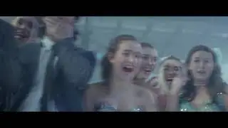 No Mires Look Away   Trailer Oficial Subtitulado