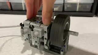 LEGO Pneumatic Engine - Flat 4 from Fake Cylinders