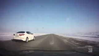 Дурак на дороге   P090OX 64 rus