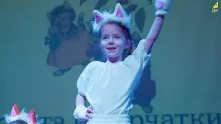 Котята и перчатки 2023
