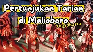 Pertunjukan Seni Tari di Malioboro Yogyakarta