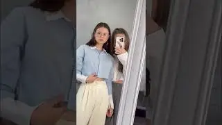 Мы с дочкой решили примерять короткую рубашку. Ей 18, мне 40.