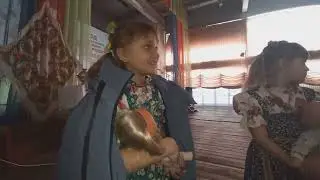 ДОЧКИ ВЫСТУПАЮТ В РАЙ ЦЕНТРЕ  . ЗАТЯЖНАЯ НЫНЧЕ ВЕСНА.