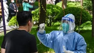 Menschen und Wirtschaft in Gefahr: Coronawelle in Shanghai geht weiter