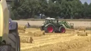 New Holland T7070 Blue Power /// Krone /// Stroh pressen