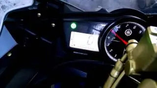 YAMAHA R15