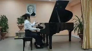 Н. Капитанова, попурри на тему "Бременские музыканты. Исполняют Черняк София и Уделкова Александра.