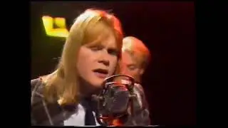Badding Rockers - Se Jokin Sinulla On (1987 musicvideo with studio audio)