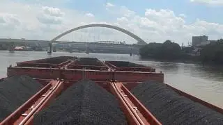 Towboat southbound through Cincinnati Bridges