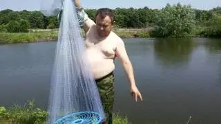 Casting net with a large ring (Frisbee)