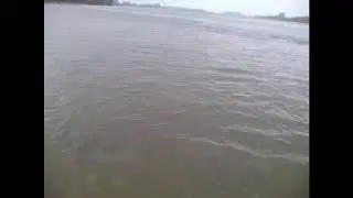 NO SIE PŁYWA PO DZIKIEJ WIŚLE, NO I BRAKŁO STOPY WODY POD KILEM -SWIMMINGS ON AN OLD WILD VISTULA